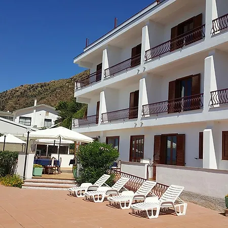 Hotel Corallo Calava