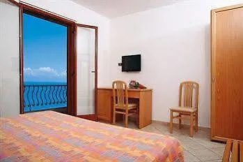 Corallo Calava Hotel